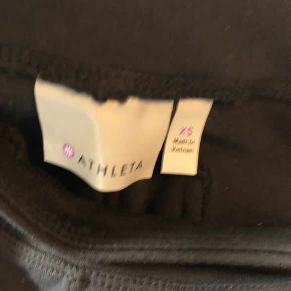 Athleta Metro Capri leggings - Picture 4 of 4